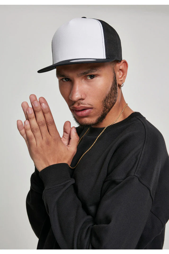 Boné Flexfit Classic Trucker