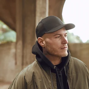 Boné Flexfit Retro Trucker