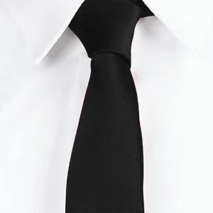 Gravata Estreita em Lamina